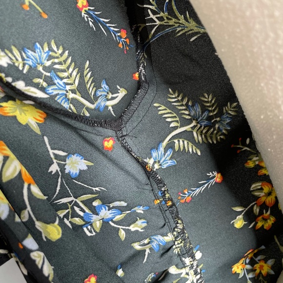 WALTER BAKER Black Floral Midi Dress Size: M - Picture 11 of 15